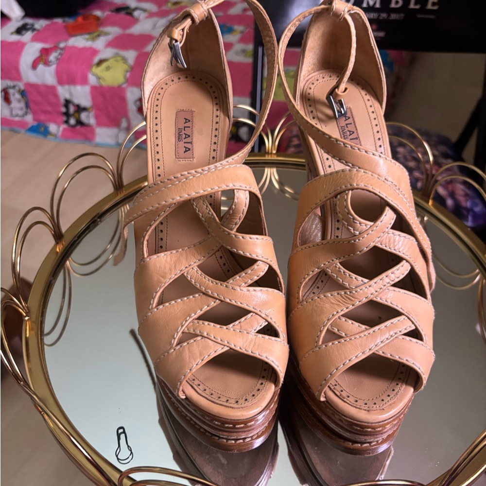 Alaia Tan Leather Women's Sandals